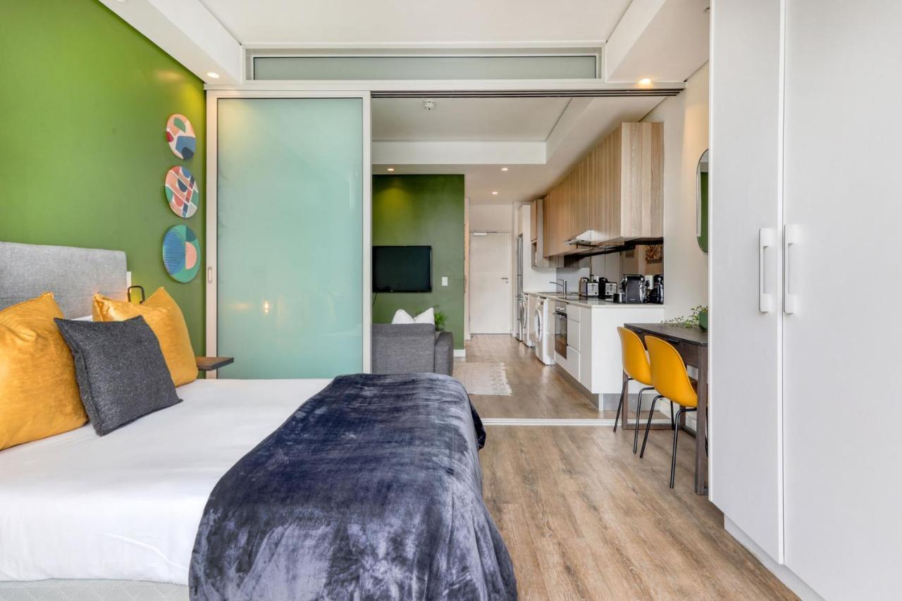 Backup-Power Panoramic City View Apartment Cape Town Exterior photo